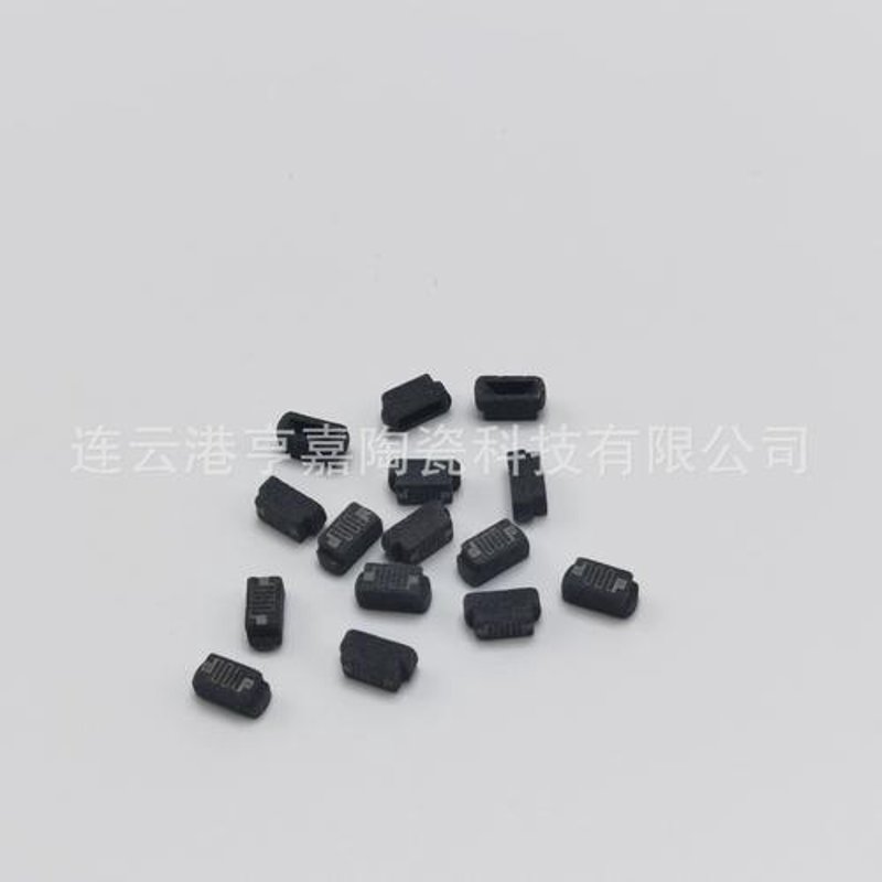电子烟行业动态：一次性电子烟的兴起与挑战